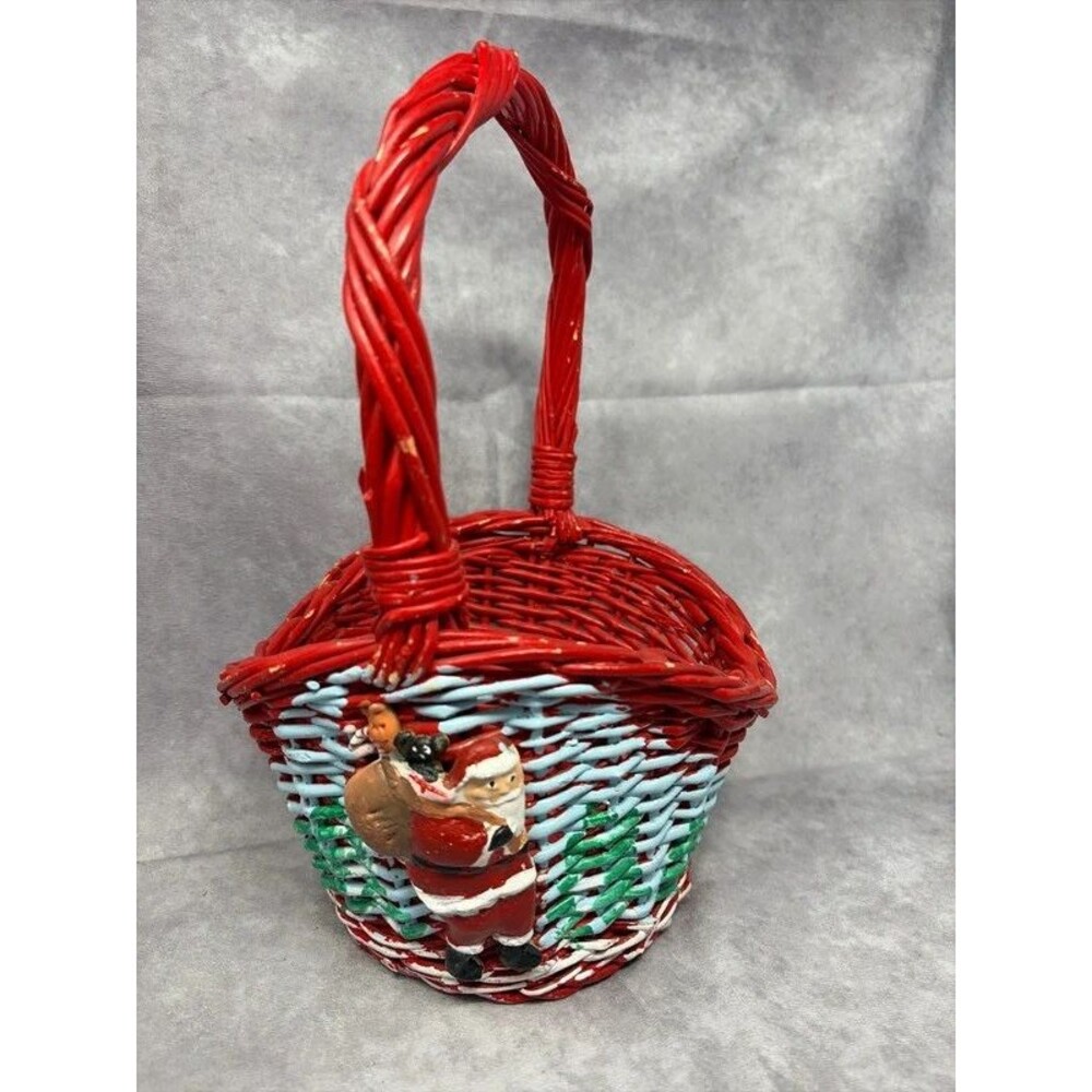 Vintage Red Woven Wicker Santa Basket Handled Christmas Holiday Decoration